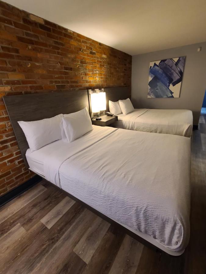 Travelodge By Wyndham Беррі Екстер'єр фото